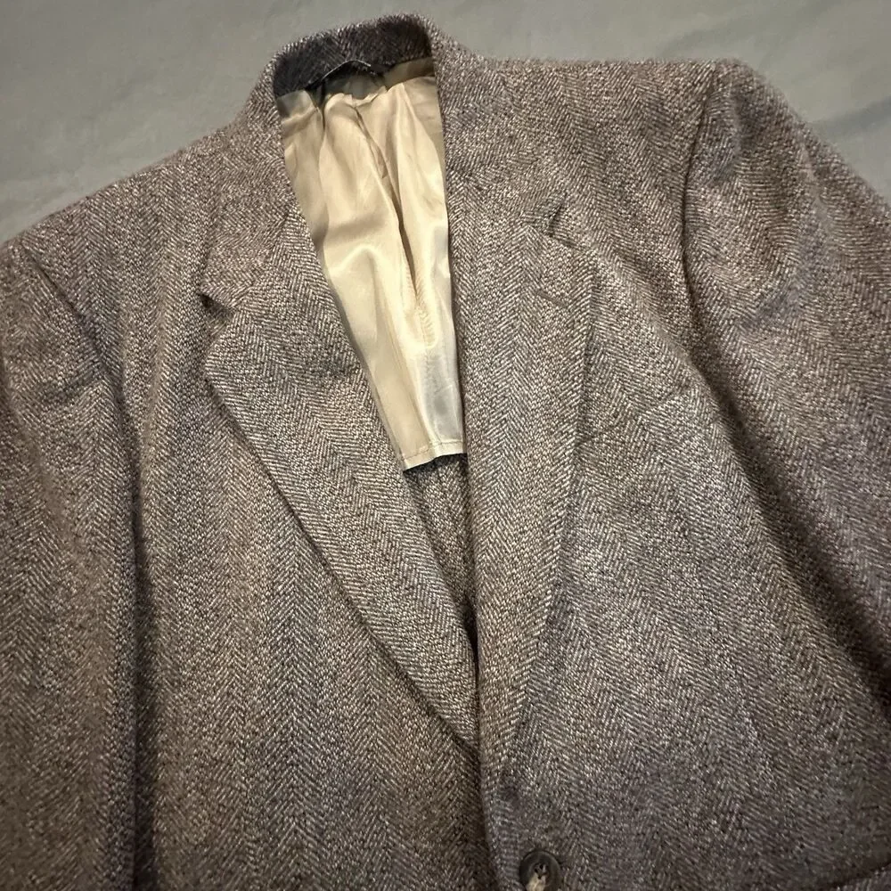 Vintage 80s Kingsridge Tweed Blazer Mens 44 Herringbone Wool Sport Coat Made USA